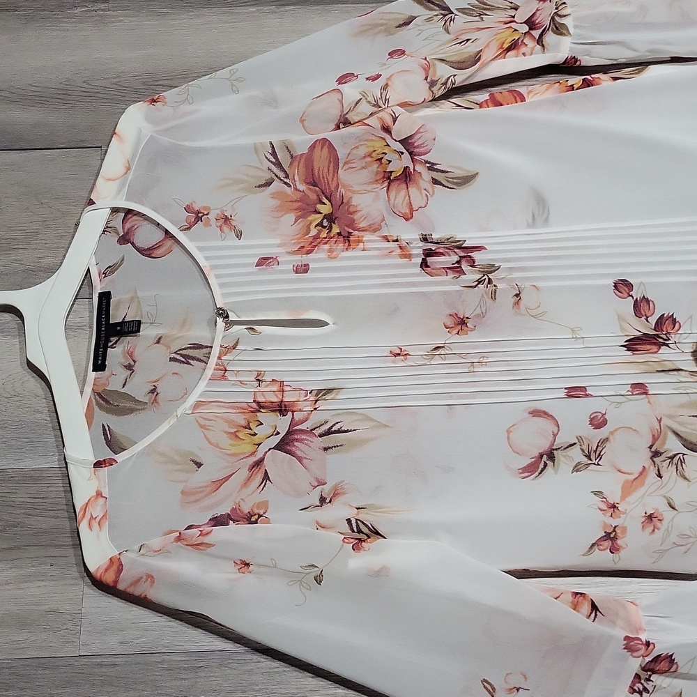 White House Black Market Women 8 Sheer Overlay Blouse Bell Sleeve Floral Keyhole - Picture 3 of 8
